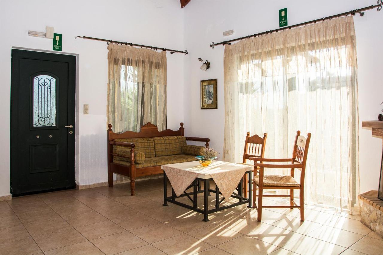 Villa Manos Kalamítsion Amigdhálion Buitenkant foto