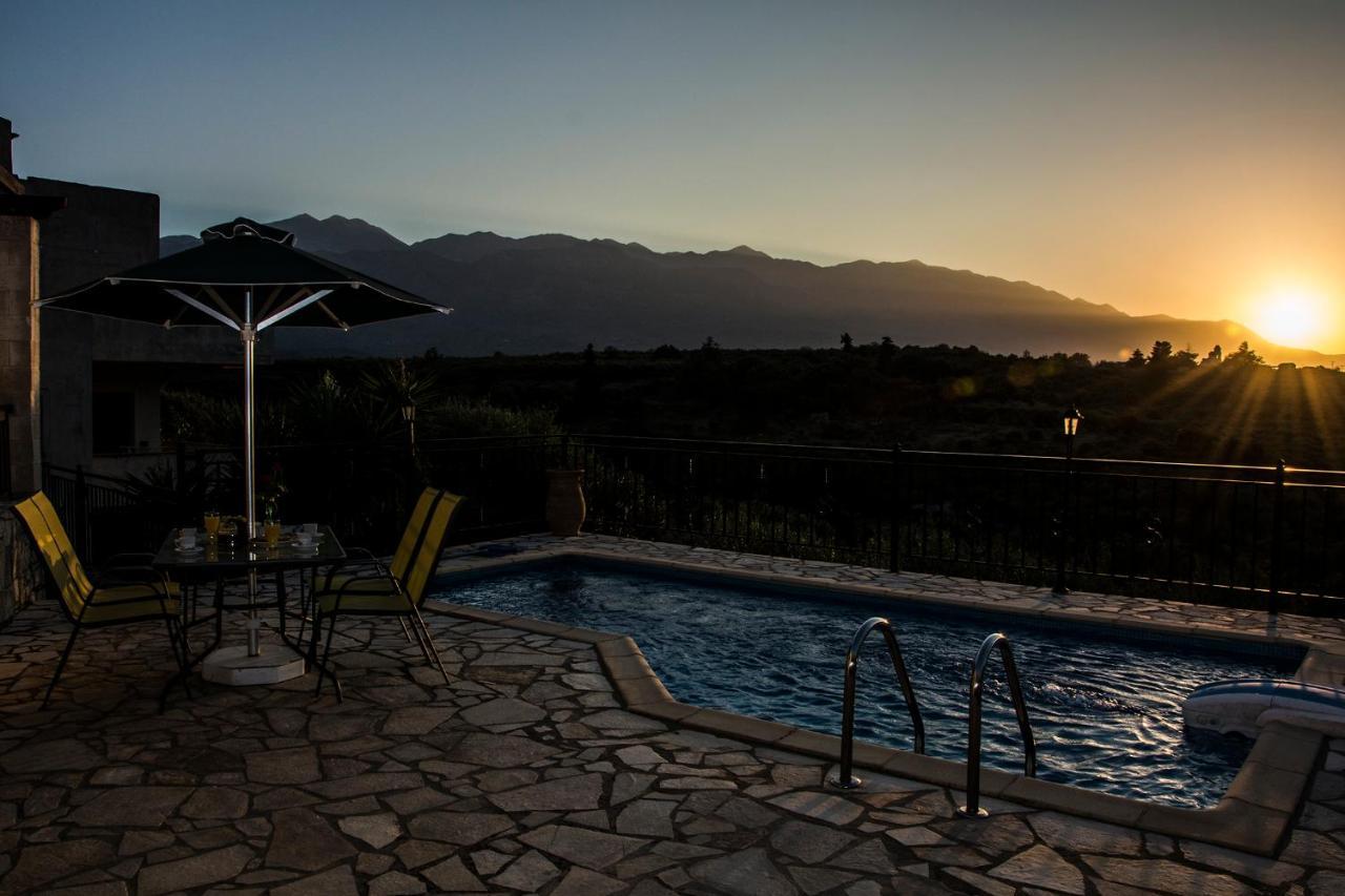 Villa Manos Kalamítsion Amigdhálion Buitenkant foto