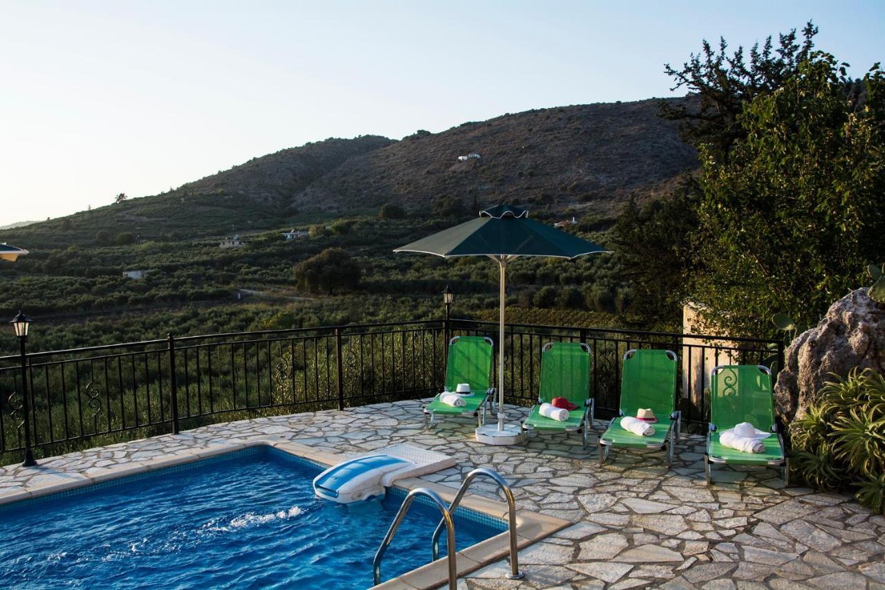 Villa Manos Kalamítsion Amigdhálion Buitenkant foto